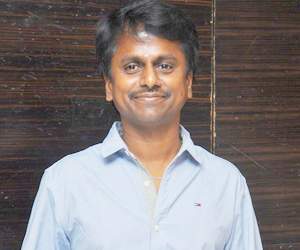 Murugadoss makes fellow director a villain