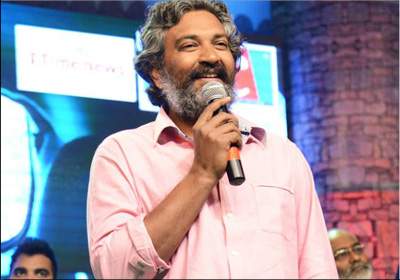 raja mouli wishes to star comedians