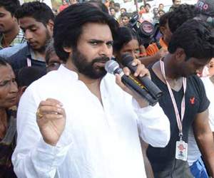 Pawan Kalyan disappoints Kapu community!
