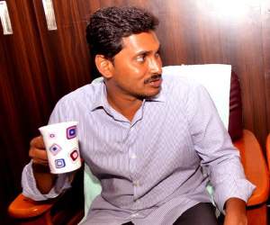 YS-jagan-following