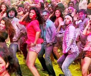 neetu kapoor posted pic of ranbir kapoor and deepika