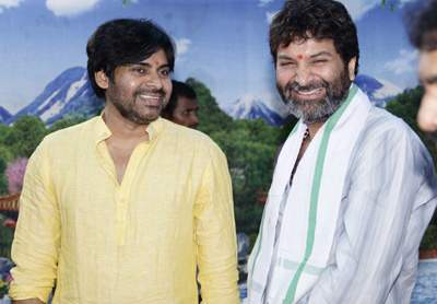 pawan kalyan trivikram movie in 2016