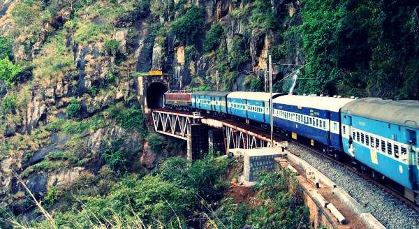 Araku-Valley- gall-trains