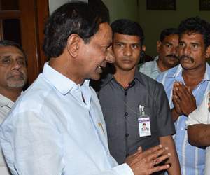 KCR erasing Andhra mark from Telangana