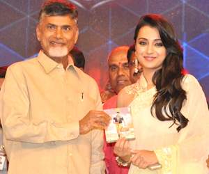 SOS effect on Trisha from Tamil Outfits