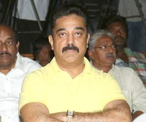 Uttama-Villain-kamal-haasan