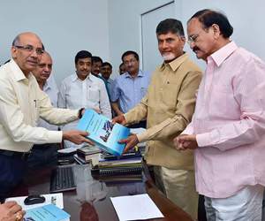 Center and State to take 20% stake each in Vijayawada Metro