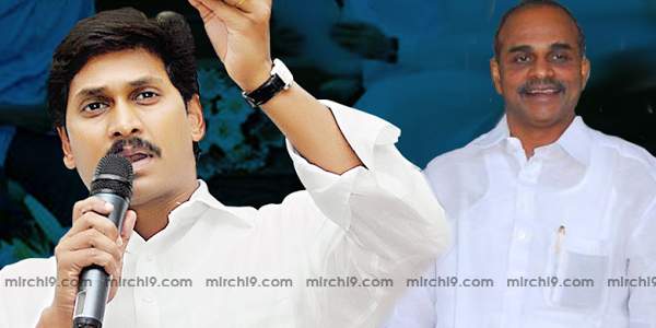YS-jagan-bus-yatra