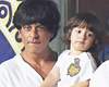 shahrukh khan with abram for ipl match