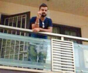 virat kohli at anushka home
