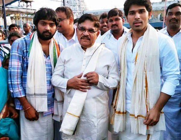 Allu Sirish lungi photo