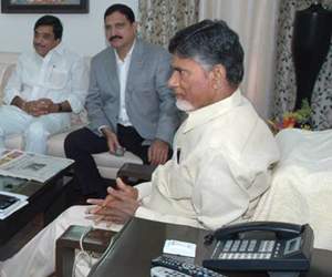 Chandrababu naidu godavari pushkaralu