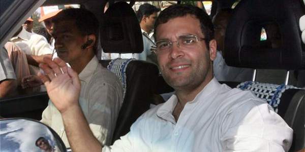 Rahul-Gandhi-kisan yatra in telangana