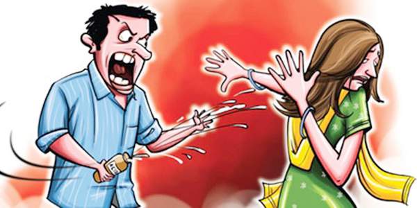 acid attack on family in meerut