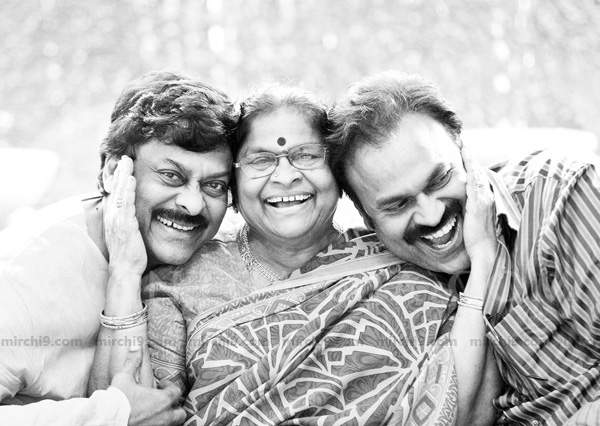 chiranjevi and naga babu with mother