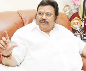 dasari narayana rao interview and about chirajeevi