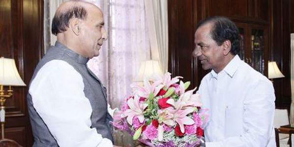 KCR still confused about Secretariat relocation!