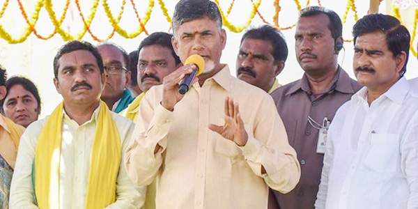 naidu wants to falicitates samaikyandhra warriors