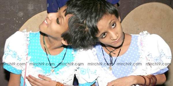 salman-khan-sisters-Farah-Saba