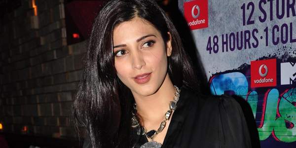 shruthi hassan war with tamil fans
