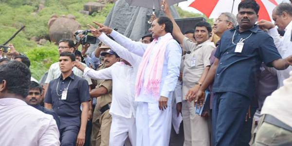 KCR backtracks on University Lands