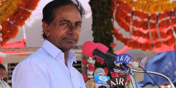 KCR comments on Chandrababu naidu