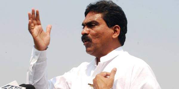 Lagadapati and KCR's Quid Pro Quo deal!