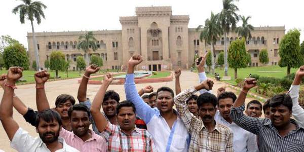 OU students dharna on telangana formation day