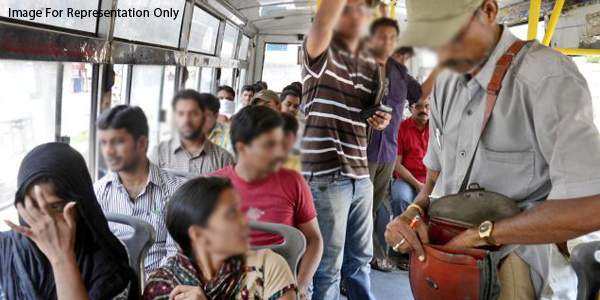 Telangana RTC refuses to allow AP Students!