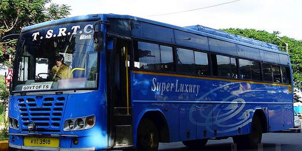 Telangana RTC refuses to allow AP Students 