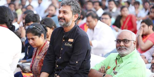 Baahubali team makes fun of Rajamouli