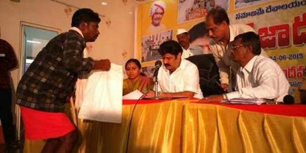 balakrishna praja darbar in hindupur