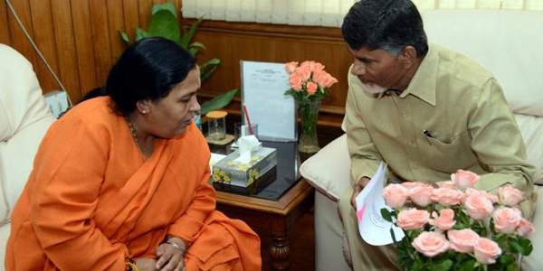 chandrababu Naidu calls on Union Water Resources Minister Uma Bharti in