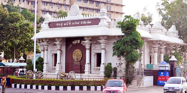 greater hyderabad nootices to ap secretariet