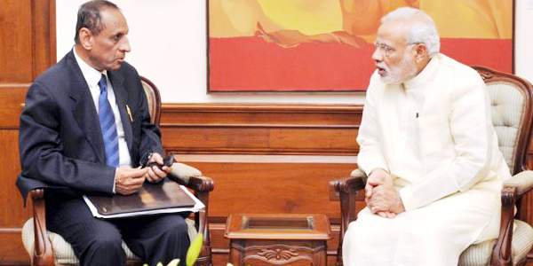 modi with governor narasimhan