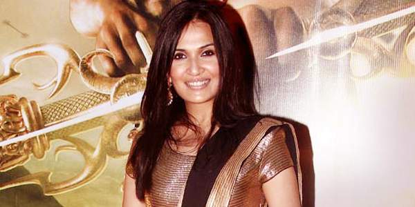 soundarya rajinikanth quits eros