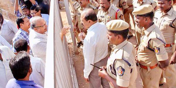 telangana police to enter ap nagarjuna sagar project