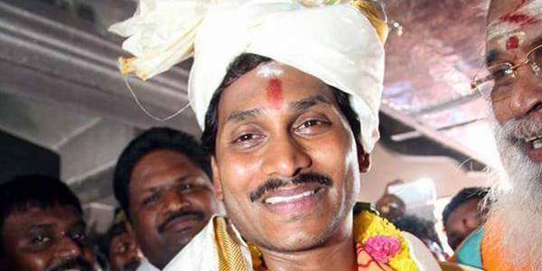 ED ready to attach jagan assets