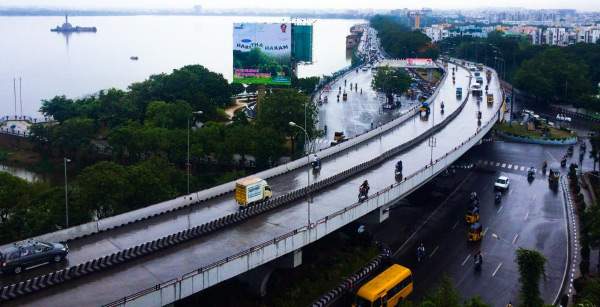 Hyderabad flyover traffic photo