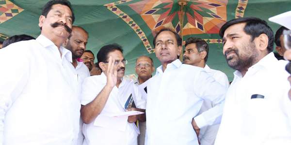 KCR being blackmailed in his own language