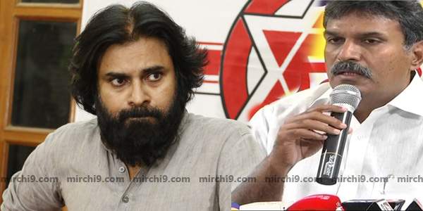 TDP leaders counter to pawan kalyan press meet