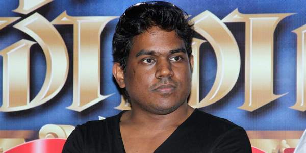 Young music director faints before flying abroad!