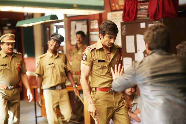 bengal tiger raviteja first look