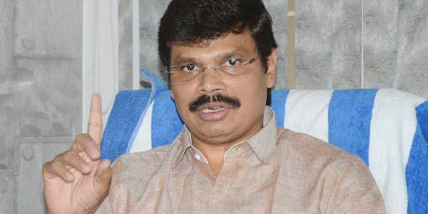 boyapati srinu clarifies pushkaralu stampede