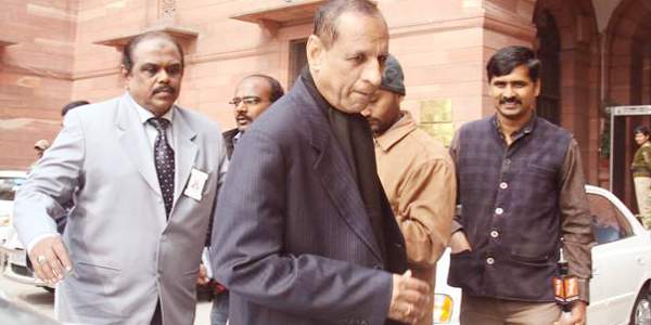 governor esl narasimhan with media