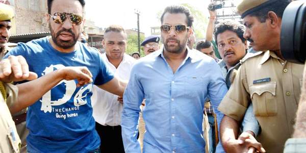 salman khan complaints on fake whatsapp message
