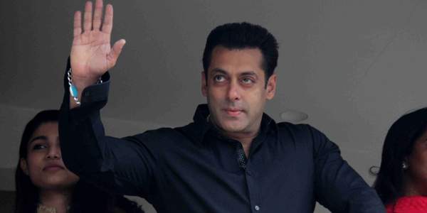 salman-khan--on-reviewers