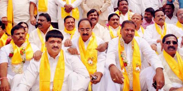 tdp mps protest at parliament