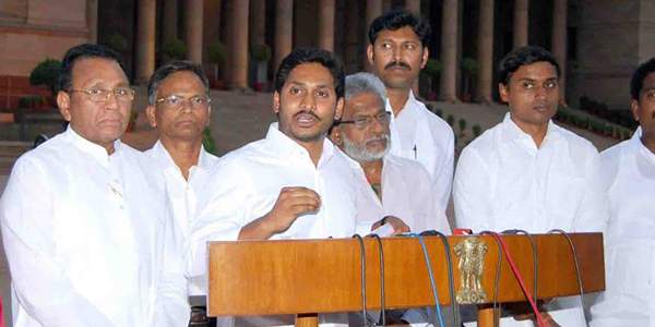 ysrcp leaders silent on revanth reddy bail