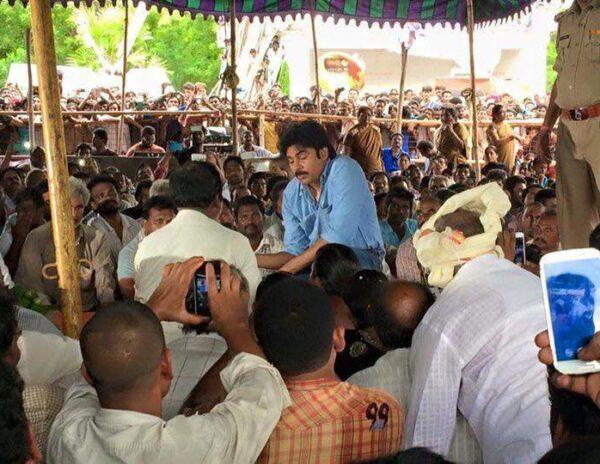 pawan kalyan amaravati tour photos